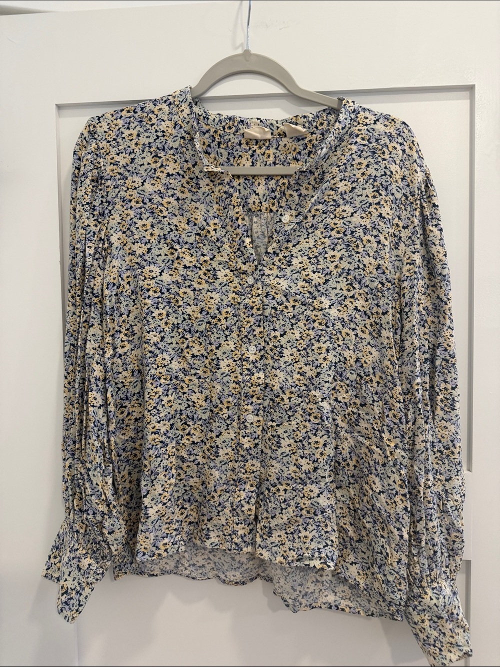 Levi’s Floral Button-Front Blouse – Women’s L
